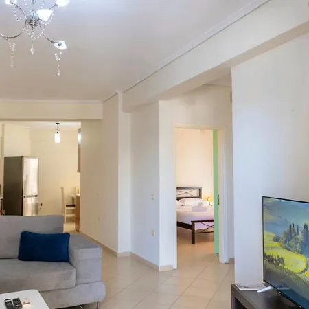 Seaside 2 Bedrooms, 3 Beds *