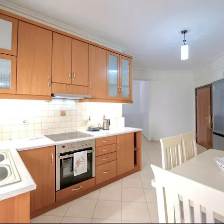 Seaside 2 Bedrooms, 3 Beds Sarande