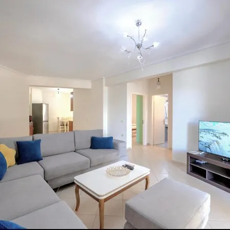 Apartment Seaside 2 Bedrooms, 3 Beds Sarande